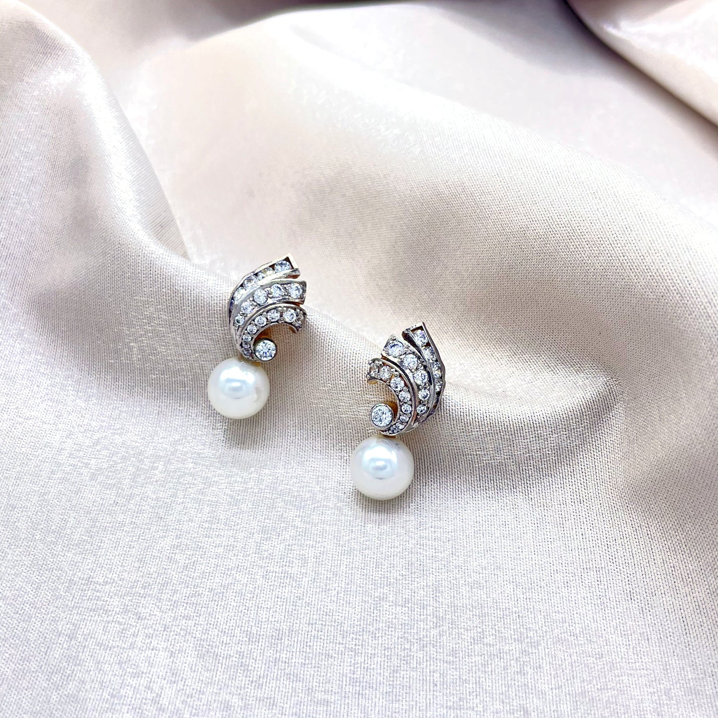 Pearl and zircon Gold Plated Silver Ear studs